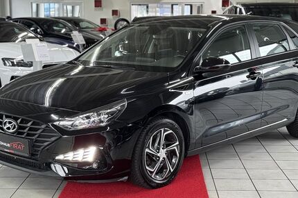 Hyundai i30 97.800 km 14.949 &euro; Erftstadt / Köln 50374