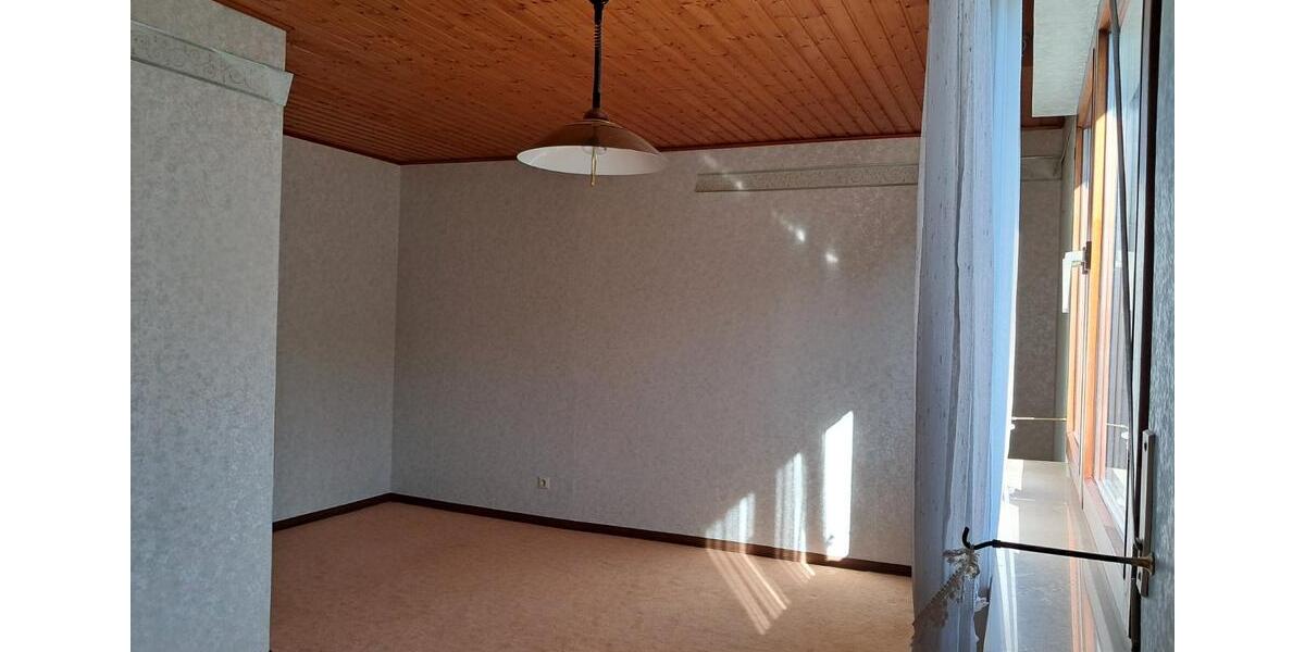 Einfamilienhaus Grafschaft - 10 Zimmer, 223 m&sup2;, 479.000&euro; | Angebot:23095851