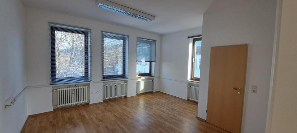 Gewerbeobjekt Schleiden - 950&euro; | Angebot:24480286