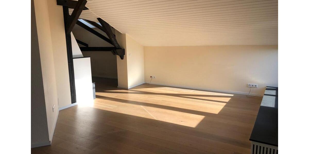 Dachgeschoßwohnung Bonn - 2 Zimmer, 77 m&sup2;, 399.000&euro; | Angebot:24629188