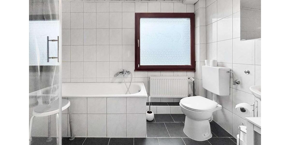 Mehrfamilienhaus, Wohnhaus Kall - 13 Zimmer, 260 m&sup2;, 450.000&euro; | Angebot:25179760