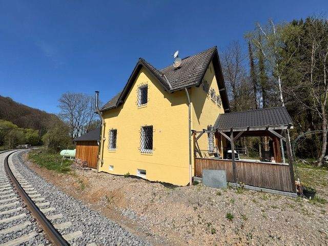 Mehrfamilienhaus, Wohnhaus Kall / Urft Urft - 4 Zimmer, 120 m&sup2;, 299.000&euro; | Angebot:25729195