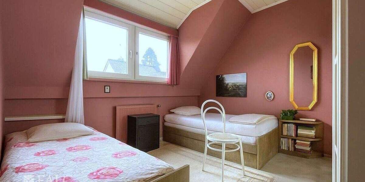 Mehrfamilienhaus, Wohnhaus Bonn Muffendorf - 1 Zimmer, 303 m&sup2;, 599.000&euro; | Angebot:25678126