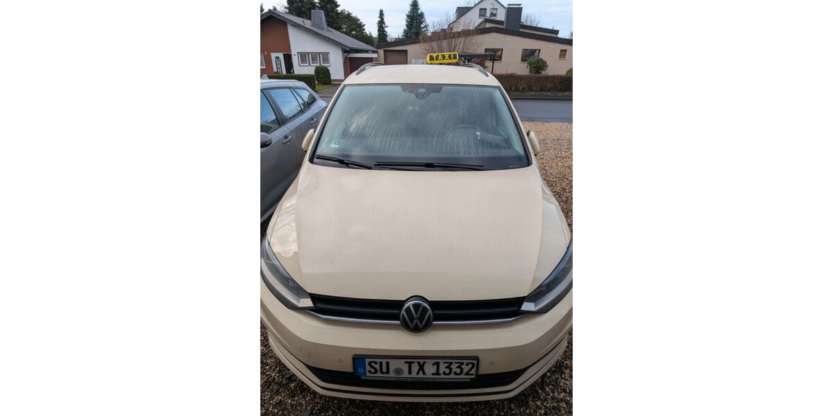 VW Touran 255.000 km 14.500 &euro; Niederkassel 53859