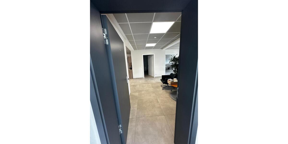 Gewerbeobjekt Bornheim - 2.700&euro; | Angebot:26596188