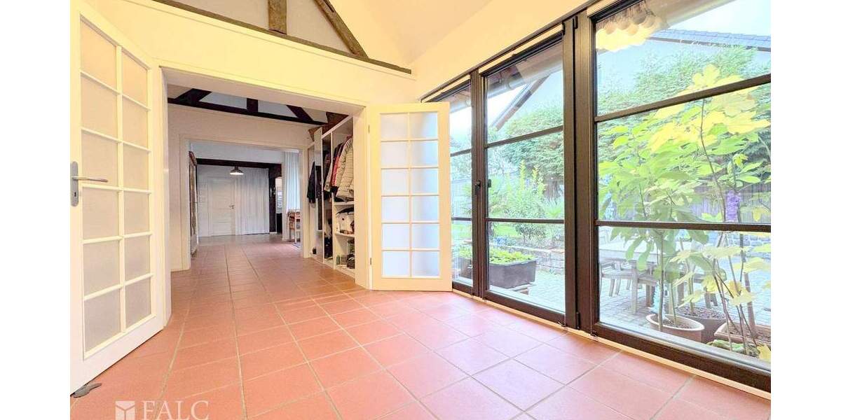 Einfamilienhaus Swisttal Morenhoven - 7 Zimmer, 238 m&sup2;, 699.000&euro; | Angebot:25678061