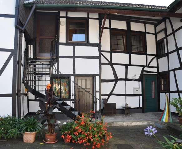 Etagenwohnung Nideggen-Abenden Abenden - 2 Zimmer, 43 m&sup2;, 390&euro; | Angebot:26770266