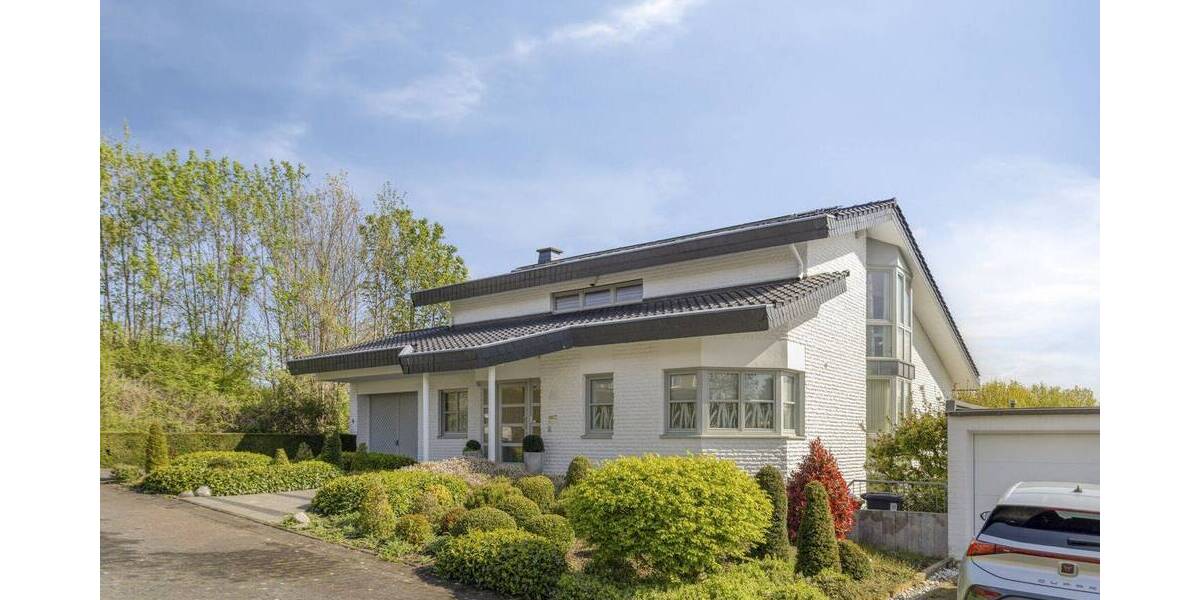 Einfamilienhaus Brühl - 7 Zimmer, 290 m&sup2;, 1.800.000&euro; | Angebot:26608920