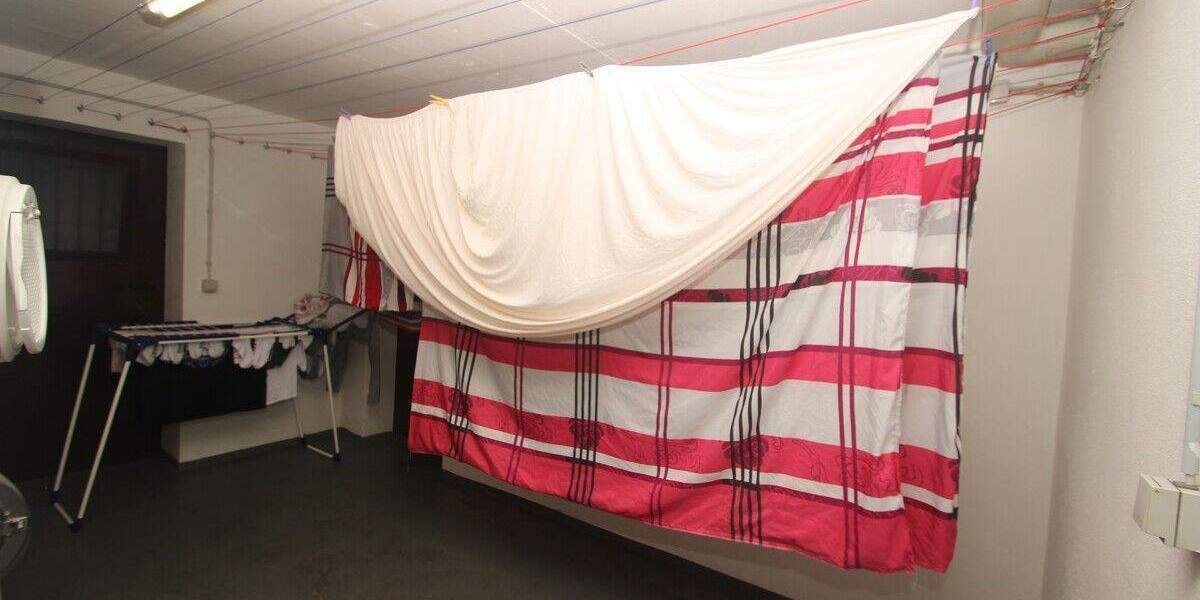 Etagenwohnung Königswinter Ittenbach - 2 Zimmer, 74 m&sup2;, 209.000&euro; | Angebot:25697238