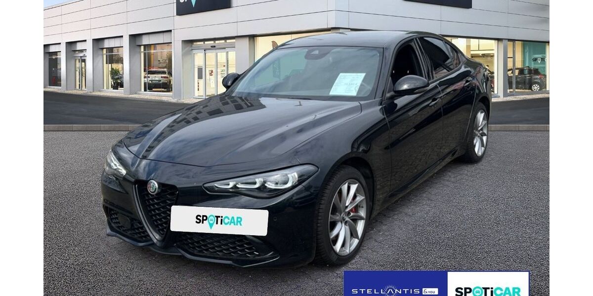 Alfa Romeo Giulia 34.751 km 32.680 &euro; Bonn 53121