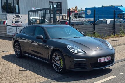 Porsche Panamera 390.000 km 17.999 &euro; Düren 52353