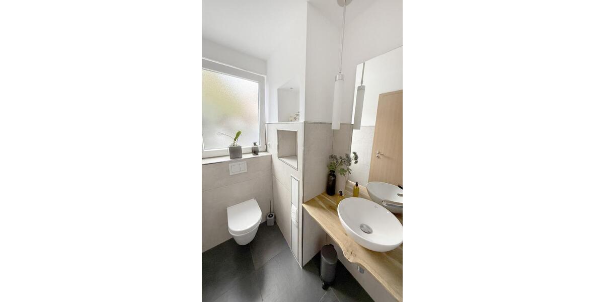 Einfamilienhaus Frechen - 5 Zimmer, 209 m&sup2;, 2.495&euro; | Angebot:26060513