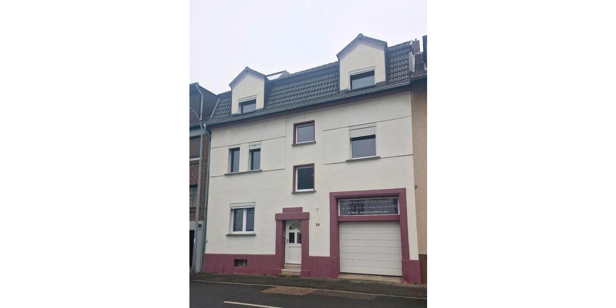 Reihenhaus Euskirchen - 8 Zimmer, 180 m&sup2;, 398.000&euro; | Angebot:24788085