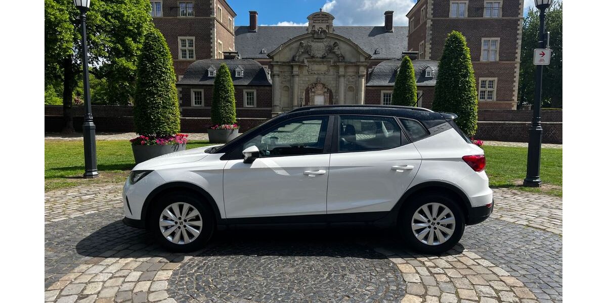 Seat Arona 15.900 km 19.970 &euro; Grafschaft 53501