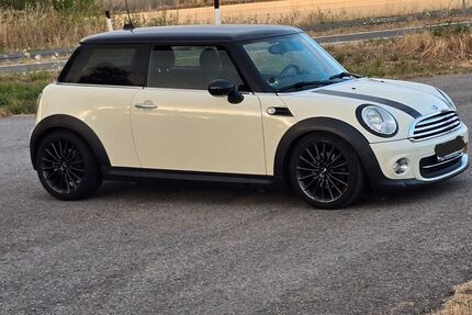 Mini Cooper Coupé 196.000 km 3.950 &euro; Nörvenich 52388