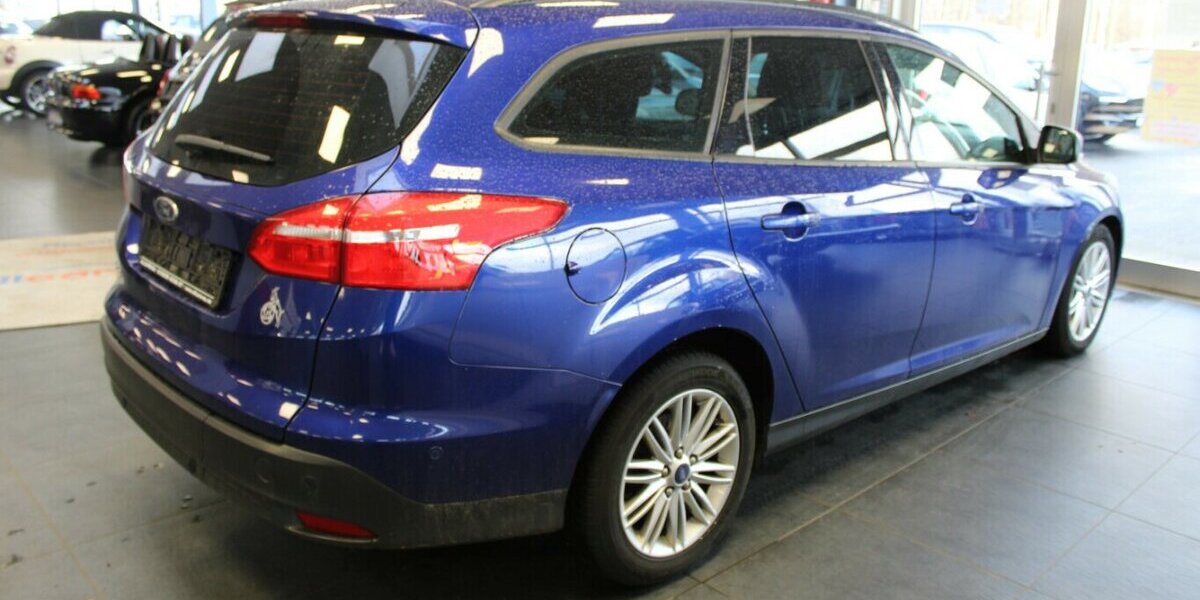 Ford Focus 1,5 TDCi DPF Automatik 113.461 km 10.980 &euro; Euskirchen 53881