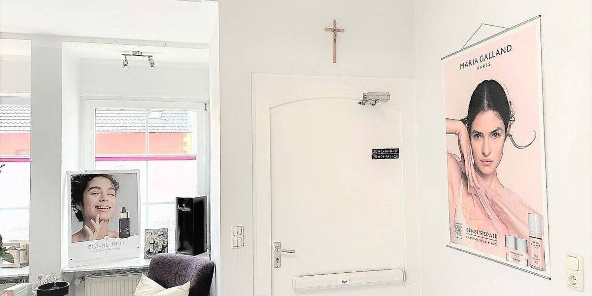 Gewerbeobjekt Kerpen Sindorf - 4 Zimmer, 109 m&sup2;, 952&euro; | Angebot:25749014