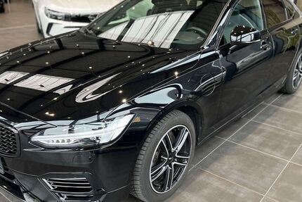 Volvo S90 59.800 km 33.600 &euro; Meckenheim 53340