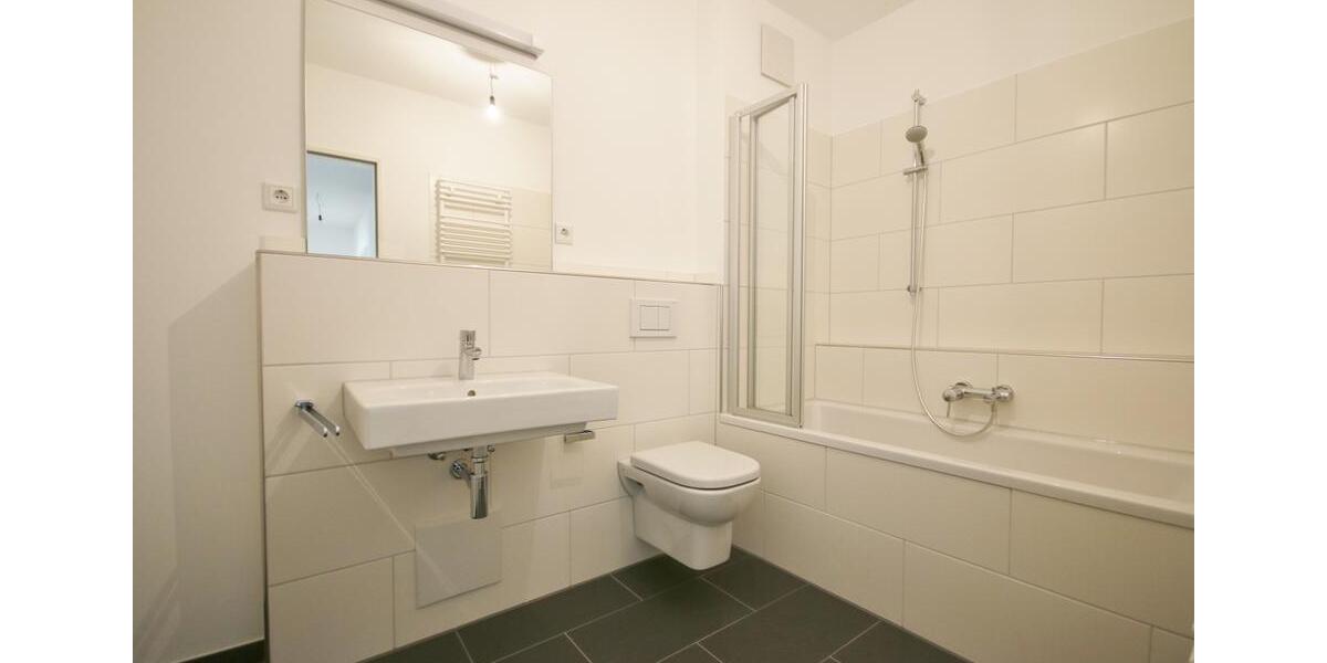 Etagenwohnung Bonn Auerberg - 3 Zimmer, 105 m&sup2;, 1.285&euro; | Angebot:25784493