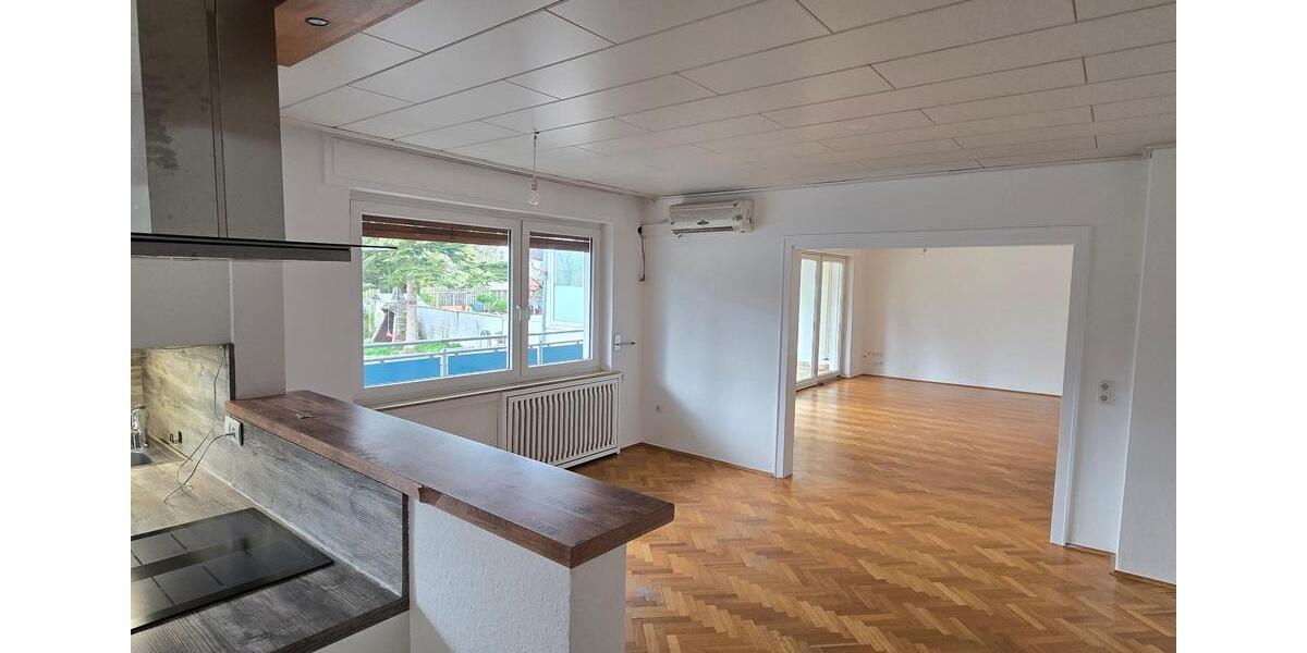 Maisonettenwohnung Bonn Hardtberg - 5 Zimmer, 180 m&sup2;, 1.900&euro; | Angebot:25974847