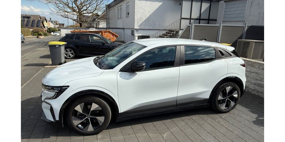Renault Megane E-TECH 85.500 km 20.500 &euro; Walberberg 53332