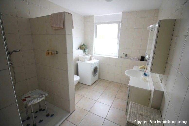 Etagenwohnung Bad Neuenahr-Ahrweiler Bad Neuenahr - 2 Zimmer, 70 m&sup2;, 770&euro; | Angebot:25696567