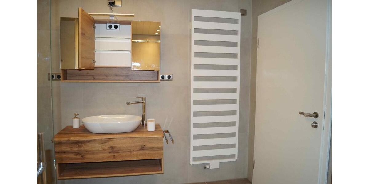 Erdgeschoßwohnung Königswinter - 2 Zimmer, 78 m&sup2;, 925&euro; | Angebot:25988653