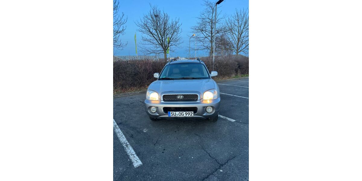 Hyundai SANTA FE 180.000 km 1.890 &euro; Wachtberg 53343