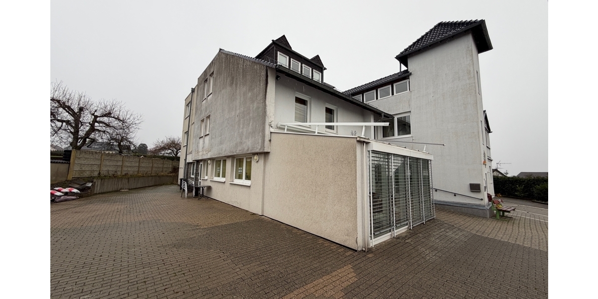 Investitionschance in Nideggen-Schmidt: Ehemaliges Pflegeheim mit vielseitigem Potenzial! - Gewerbeobjekt Nideggen Eifel | Angebot:25303267