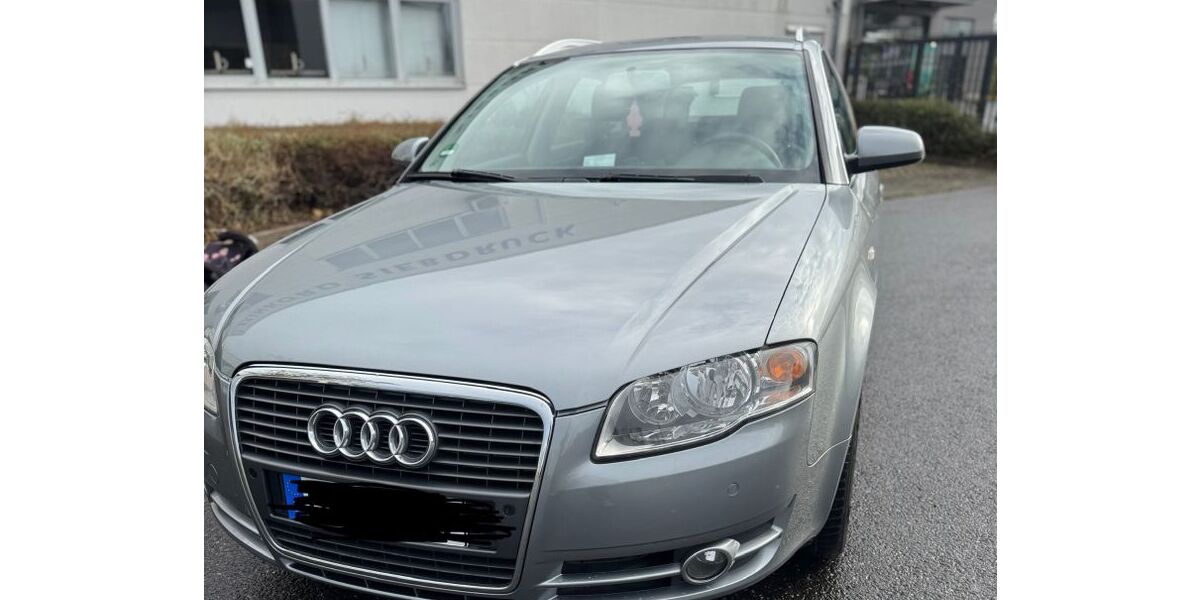 Audi A4 208.000 km 5.000 &euro; Vettweiß-Kelz 52391