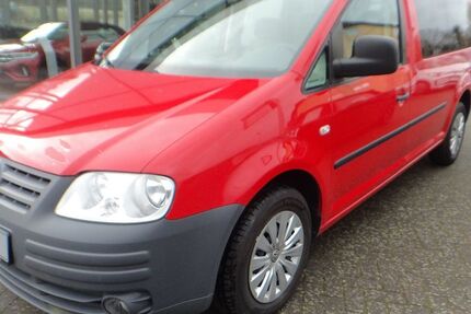 VW Caddy 272.000 km 6.899 &euro; Königswinter 53639