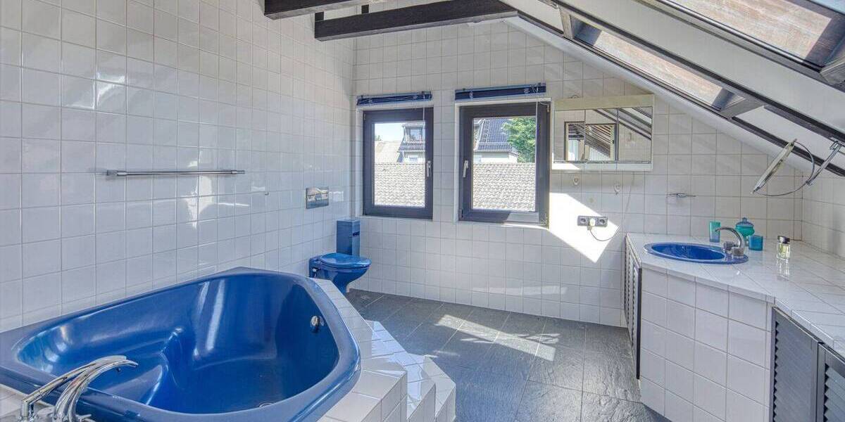 Einfamilienhaus Nettersheim Engelgau - 9 Zimmer, 500 m&sup2;, 670.000&euro; | Angebot:26014549