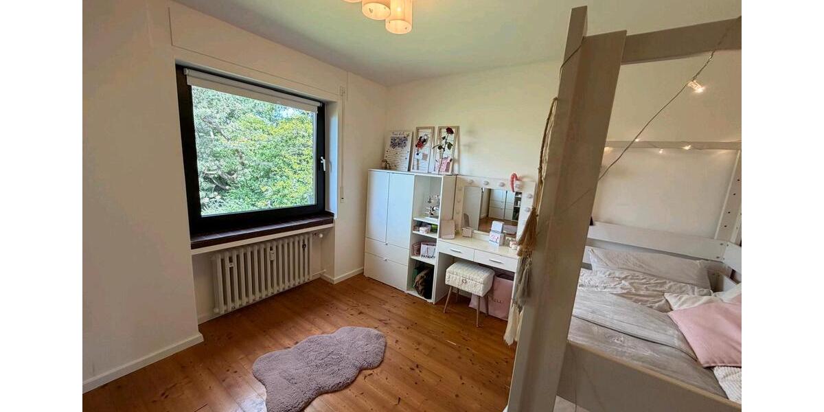 Etagenwohnung Bornheim - 3 Zimmer, 100 m&sup2;, 419.000&euro; | Angebot:26709022