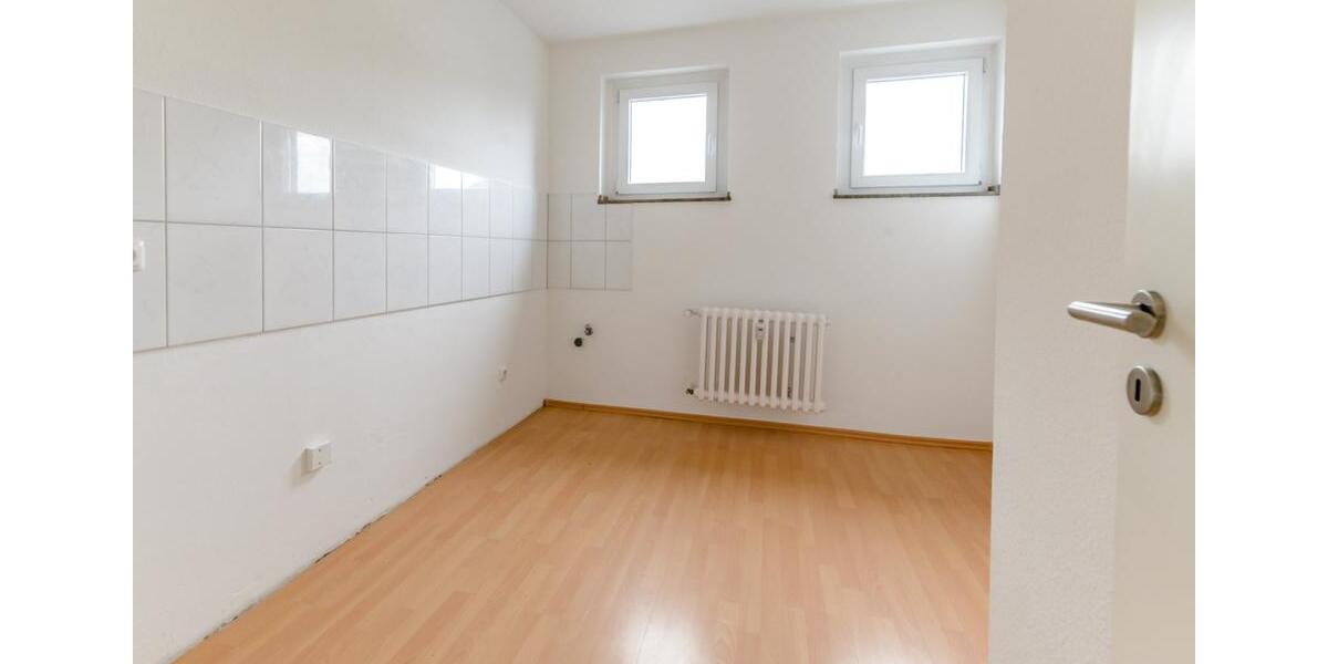 Etagenwohnung Bonn Hardtberg - 4 Zimmer, 87 m&sup2;, 1.148&euro; | Angebot:25352673