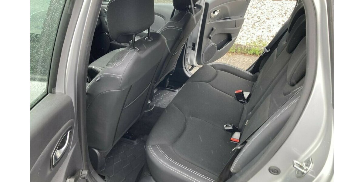 Renault Clio GT Bose Klima Navi 21.tkm ServNeu GARANTIE 21.000 km 12.900 &euro; Erftstadt 50374