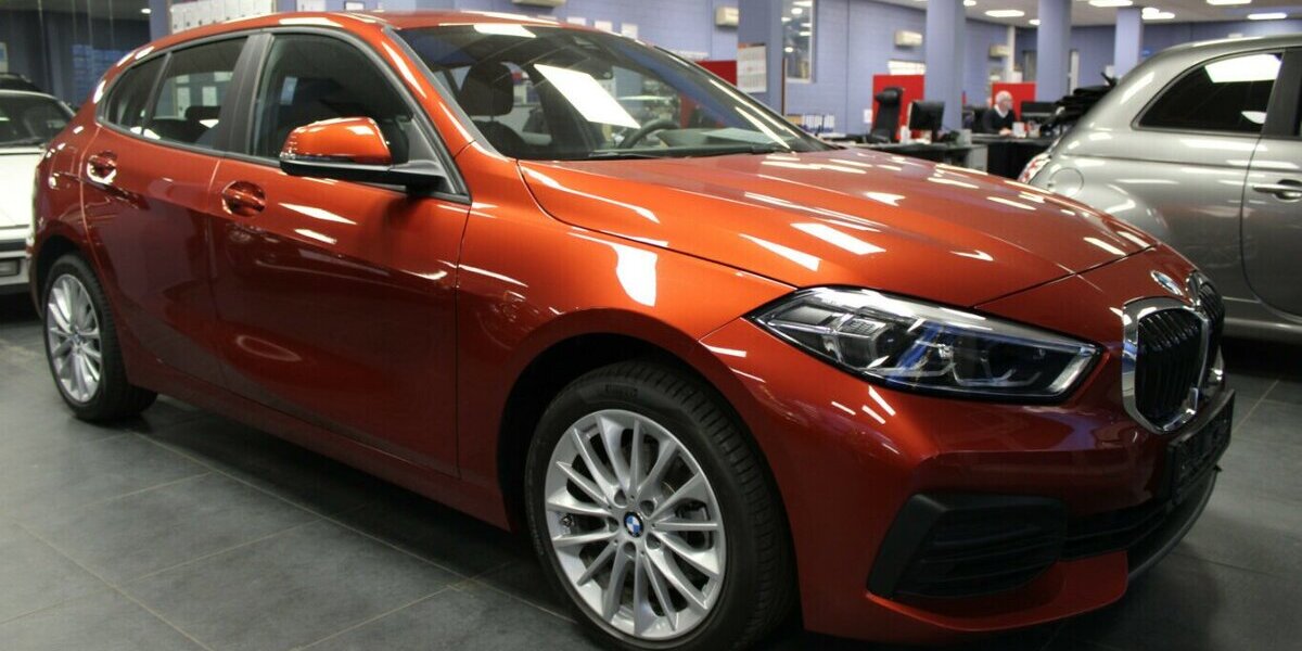 BMW 118 118d Aut. Advantage 7.250 km 27.980 &euro; Euskirchen 53881