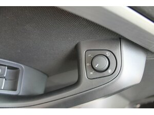 Seat Ateca FR 1,5 TSi DSG Navi AHK Standh LED 12.000 km 32.350 &euro; Bonn 53225