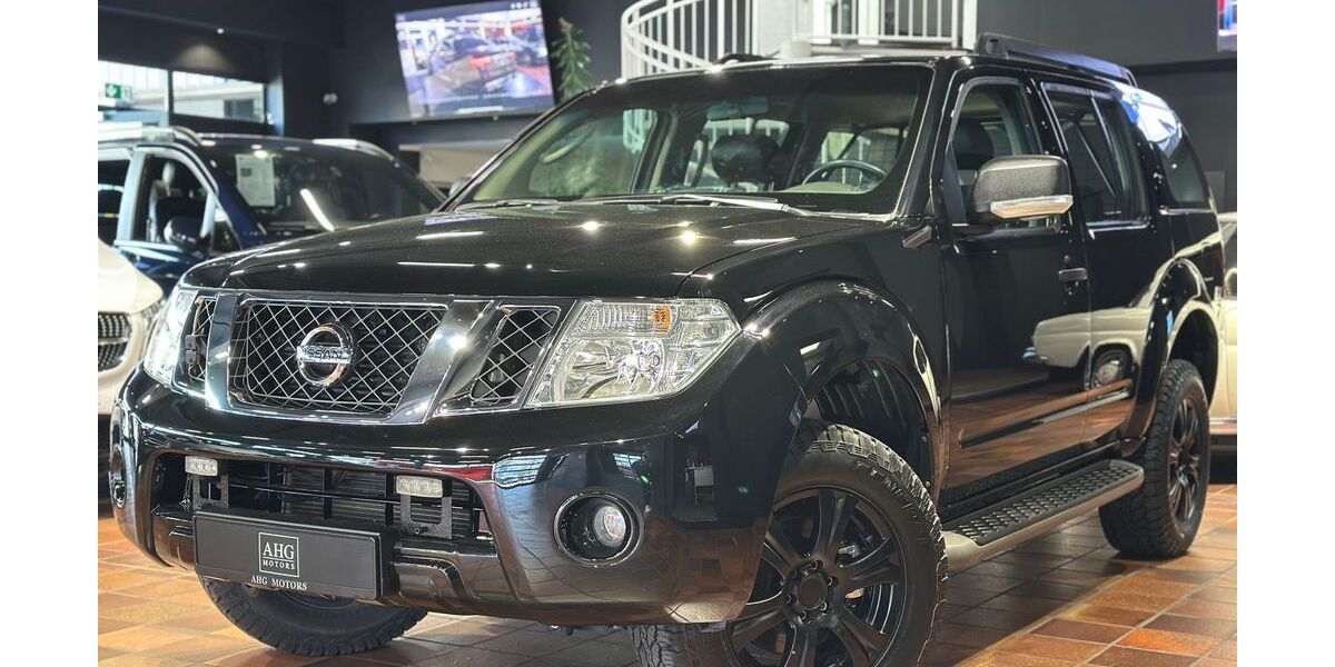 Nissan Pathfinder 94.406 km 29.950 &euro; Bonn 53177