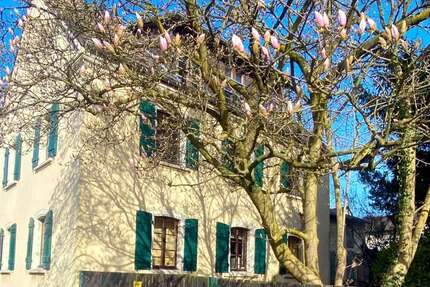 Haus Bonn Küdinghoven - 12 Zimmer, 288 m&sup2;, 820.000&euro; | Angebot:25968529