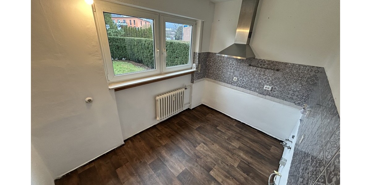 Neuer Preis ! Im April können Sie einziehen. PROVISIONSFREI für Käufer. - Doppelhaushälfte Bonn Kessenich | Angebot:23760863