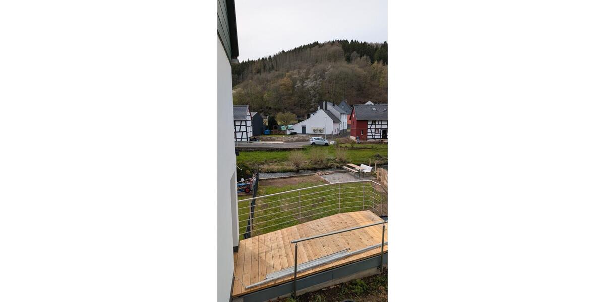 Einfamilienhaus Schleiden - 6 Zimmer, 180 m&sup2;, 1.490&euro; | Angebot:26135305