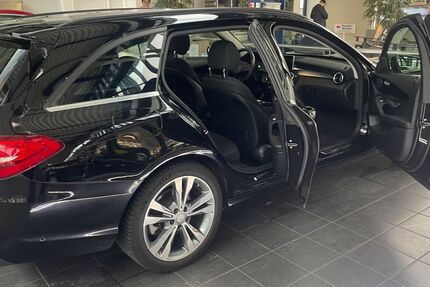 Mercedes-Benz C 220 331.000 km 11.200 &euro; brühl 50321