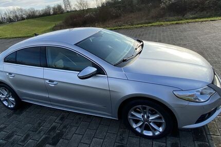 VW Passat 92.500 km 7.999 &euro; Niederkassel 53859