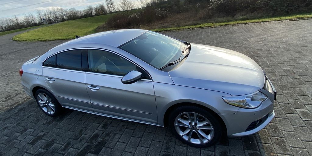 VW Passat 92.500 km 7.999 &euro; Niederkassel 53859