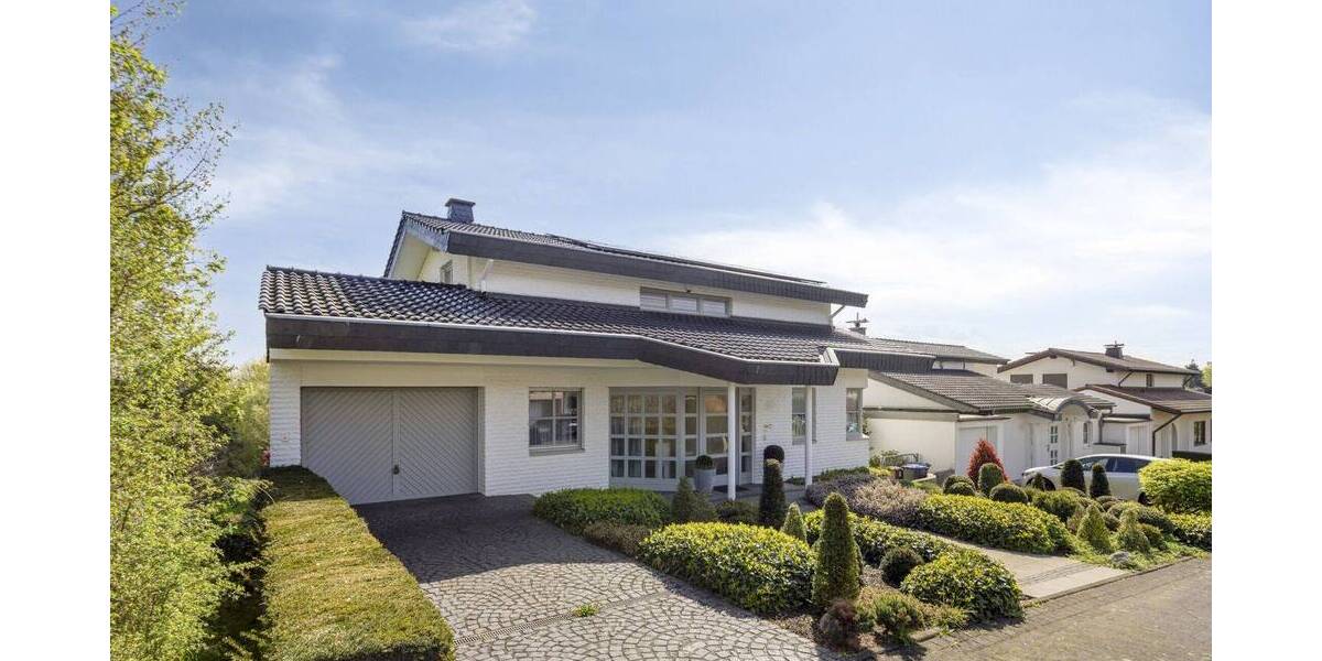Einfamilienhaus Brühl - 7 Zimmer, 290 m&sup2;, 1.800.000&euro; | Angebot:26608920