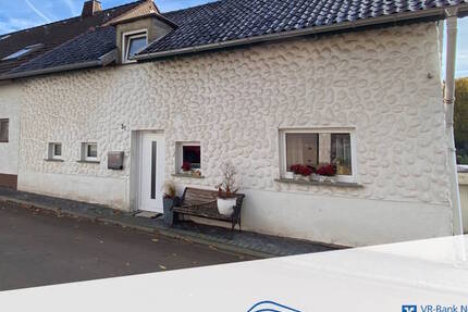 Haus Kall / Golbach Golbach - 5 Zimmer, 131 m&sup2;, 125.000&euro; | Angebot:26554814