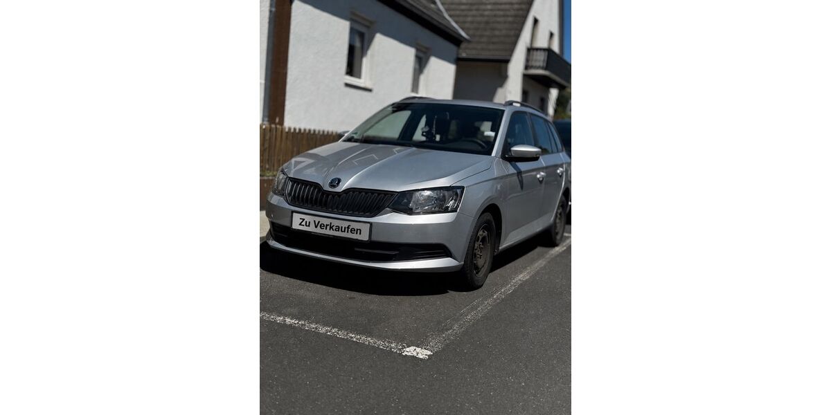 Skoda Fabia 112.543 km 6.990 &euro; Bad Neuenahr - Ahrweiler 53474