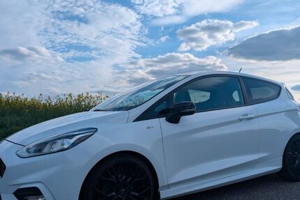 Ford Fiesta 113.000 km 12.000 &euro; Blankenheim 53945