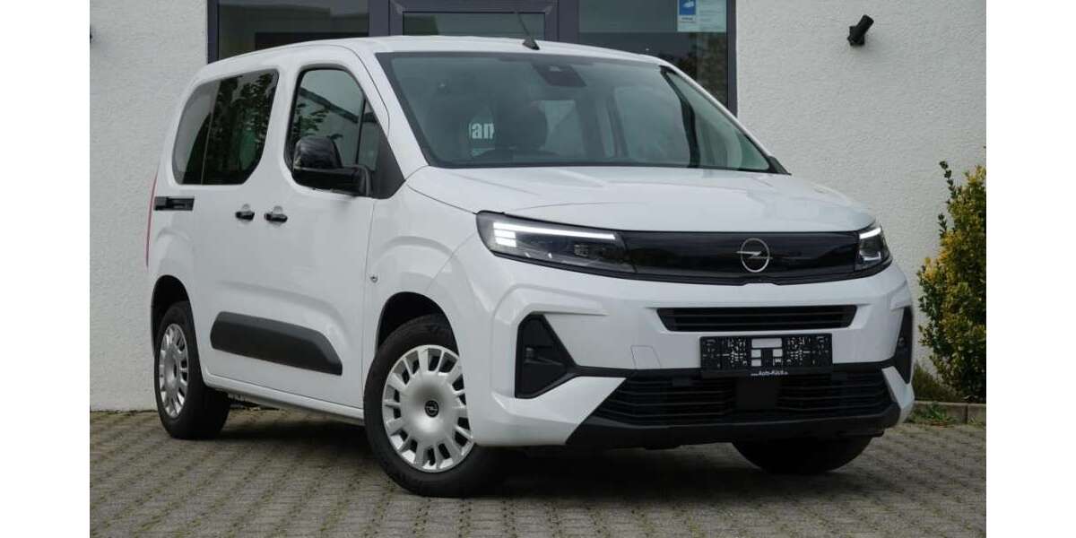 Opel Combo 2.878 km 21.970 &euro; Düren 52353