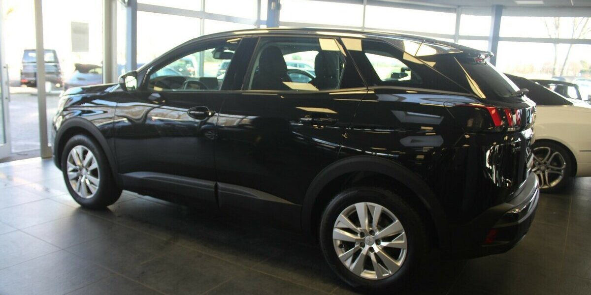 Peugeot 3008 PureTech 130 Stop&Start Crossway 39.028 km 14.980 &euro; Euskirchen 53881